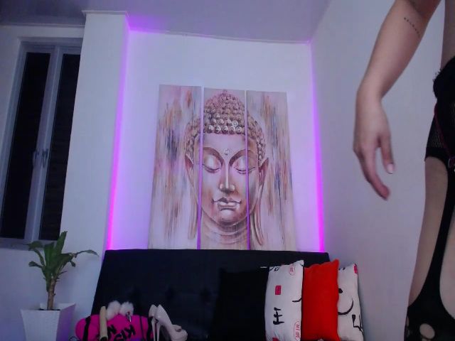 Live sex webcam photo for Gina_bonnet #271531151