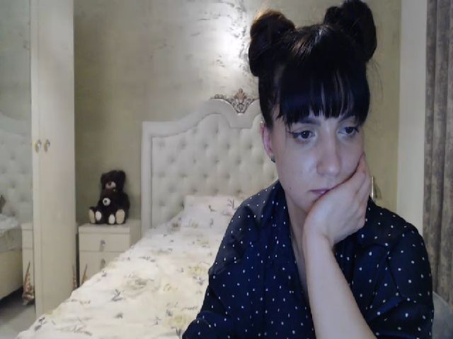 Live sex webcam photo for CutePaw_S #271530205