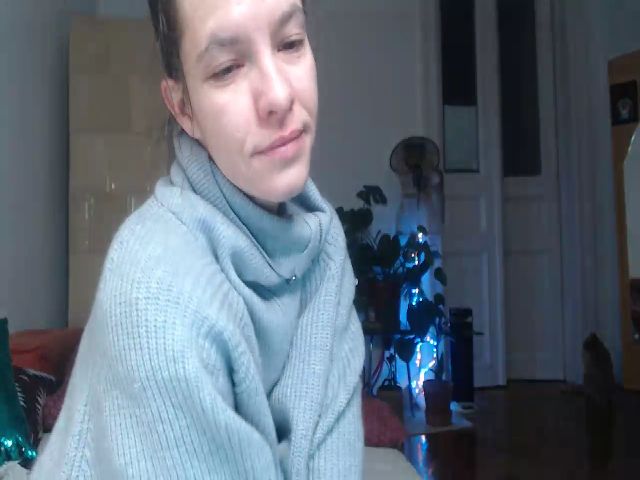 Live sex webcam photo for PetitePinkie #271542901