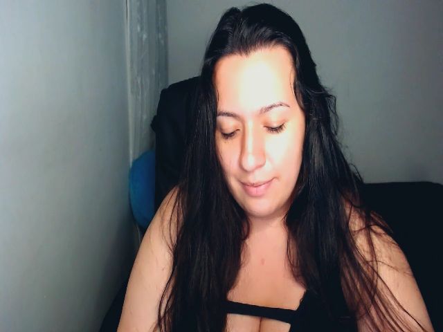 Live sex webcam photo for Hela_one #271530761