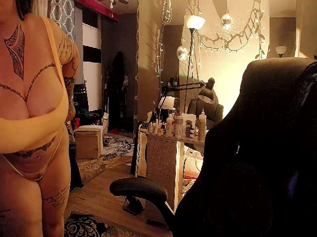 Live sex webcam photo for BoootySTAR #271531185