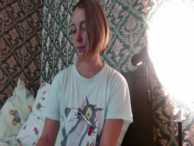 Live sex webcam photo for Emi_lywild #271538096
