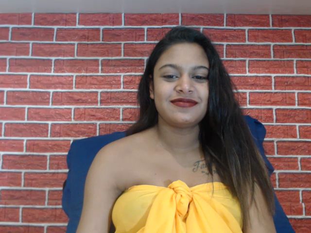 Live sex webcam photo for Indianclassy #271541207