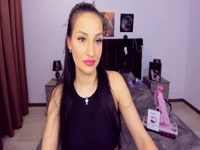 Live sex webcam photo for MargoFruit #271535280