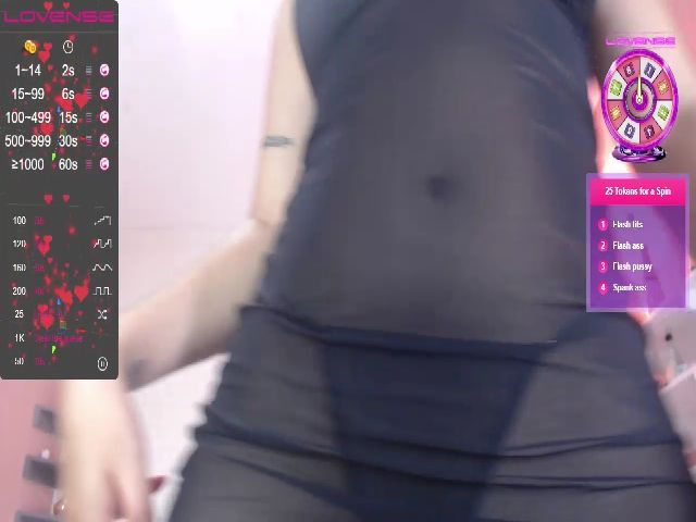 Live sex webcam photo for DanielaParker #271540901