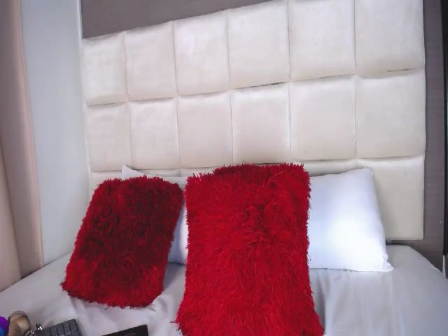 Live sex webcam photo for Liza_david #271530249