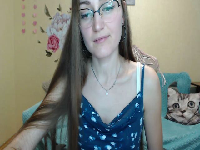 Live sex webcam photo for CuteTinaRose #271538060