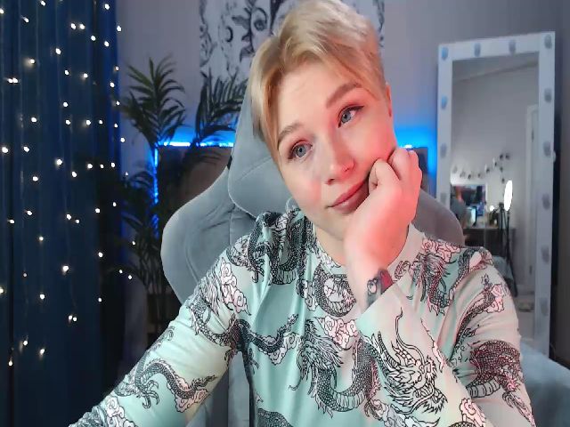 Live sex webcam photo for euphoriadance #271531805