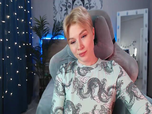 Live sex webcam photo for euphoriadance #271531924