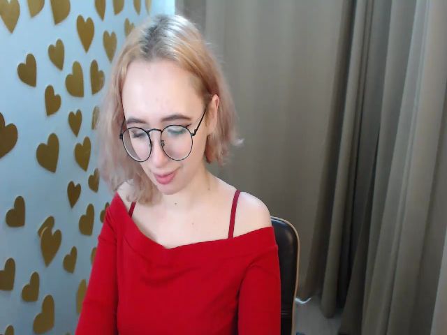 Live sex webcam photo for Mini_Diva #287886386