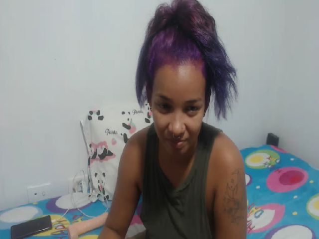 Live sex webcam photo for Tatiannahotx #271537260