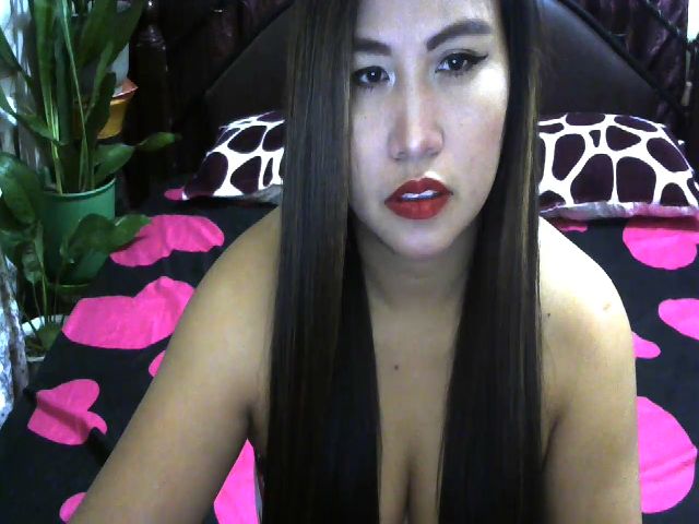 Live sex webcam photo for ThaiCumXXX #271542133