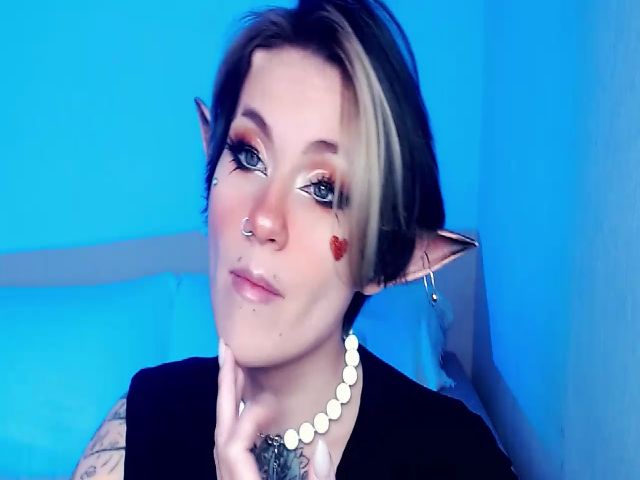 Live sex webcam photo for Hella_Hell #271530977