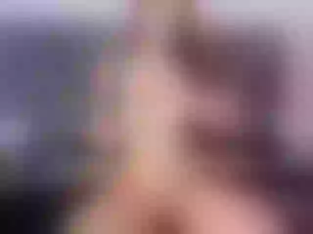 Live sex webcam photo for AliceMilleer #271533400