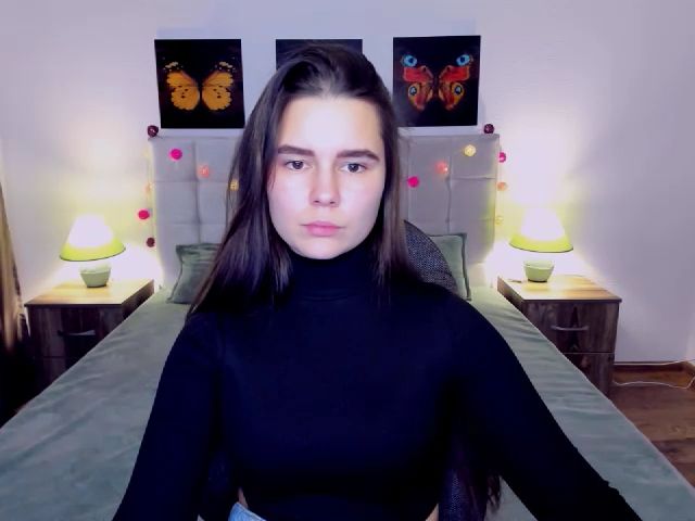 Live sex webcam photo for BellaGraceful #271537750