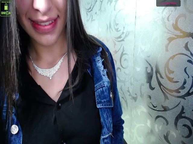 Live sex webcam photo for Angelina_tr #271537275