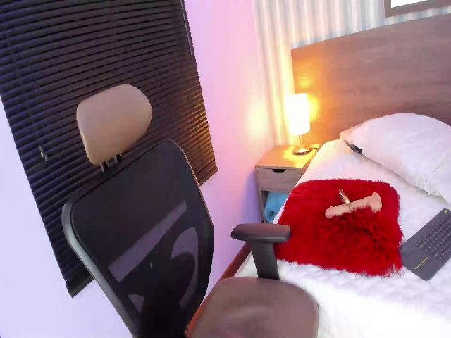 Live sex webcam photo for Sia_lotte #271534686