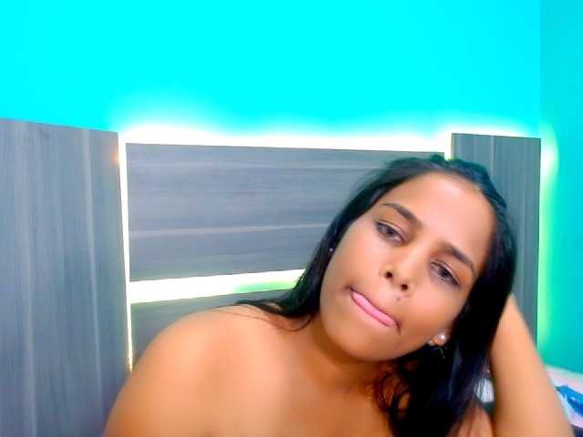 Live sex webcam photo for Tatisxberry #271536505