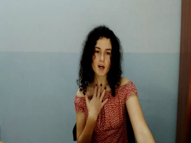 Live sex webcam photo for LanaZixen #271534998