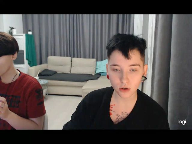 Live sex webcam photo for Chloe_Gf #271538752