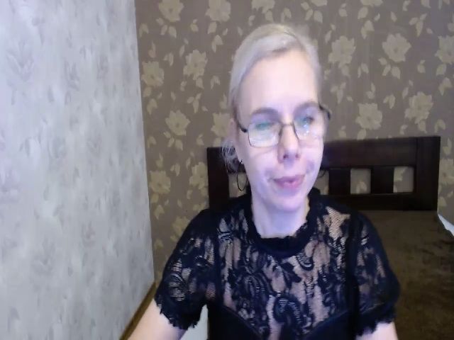 Live sex webcam photo for Annie_Roses #271538583