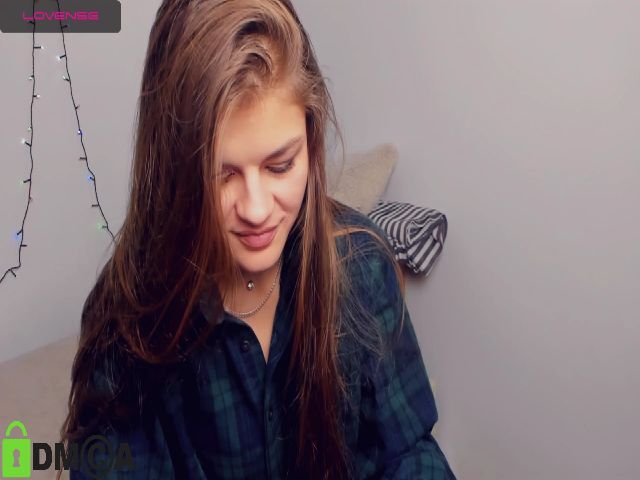 Live sex webcam photo for Betti_Sweet__ #271542126