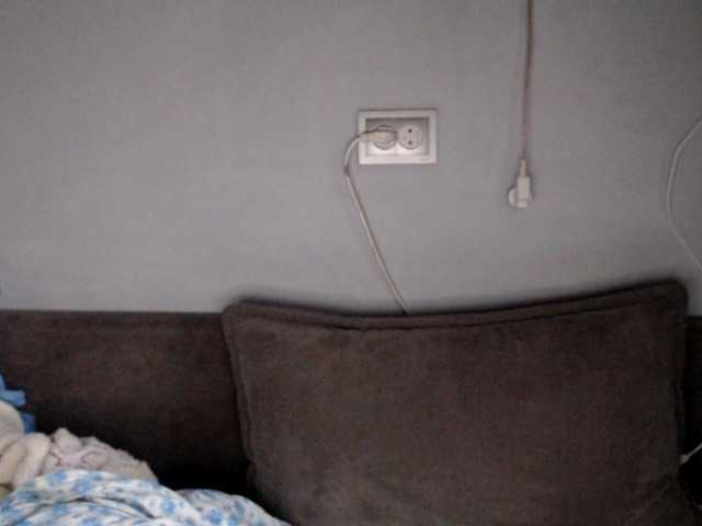 Live sex webcam photo for candycream74 #271550017