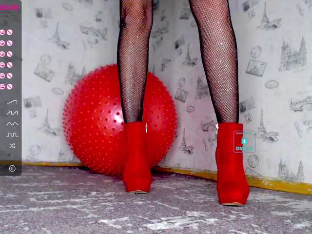 Live sex webcam photo for relishsavor #271552430