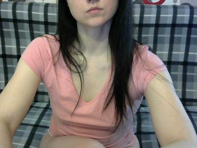 Live sex webcam photo for Viyusu #271549676