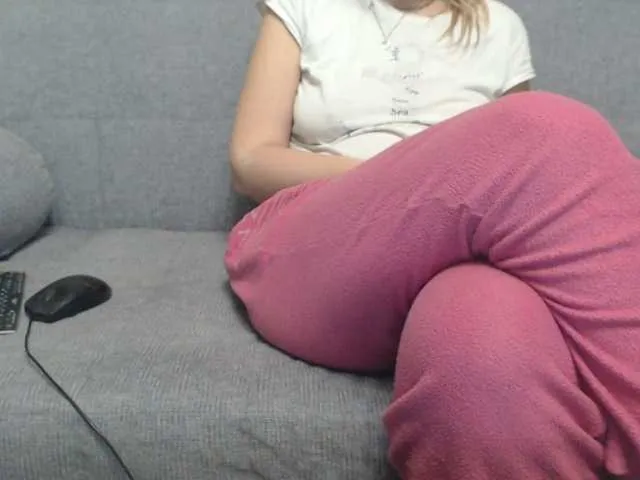 Live sex webcam photo for Sevilay #271553023