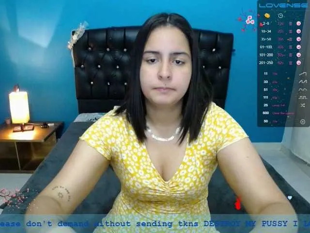 Live sex webcam photo for goddesstepha #271544034
