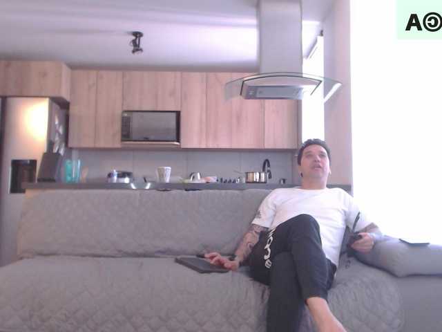 Live sex webcam photo for XBangCross #287980535