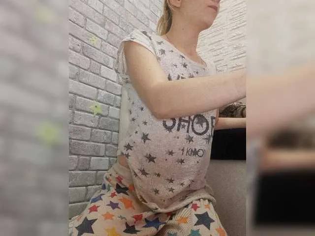 Live sex webcam photo for angelicajust #271549549