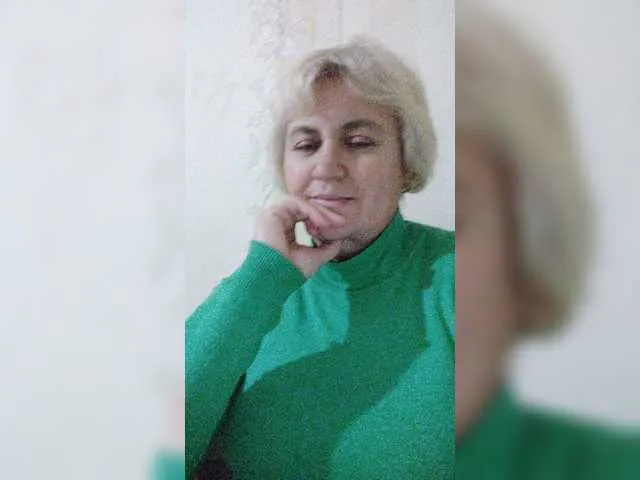 Live sex webcam photo for AngelaFamez #271552514