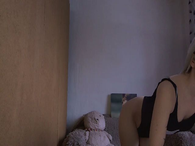 Live sex webcam photo for Sexy_Blondy_ #271546517