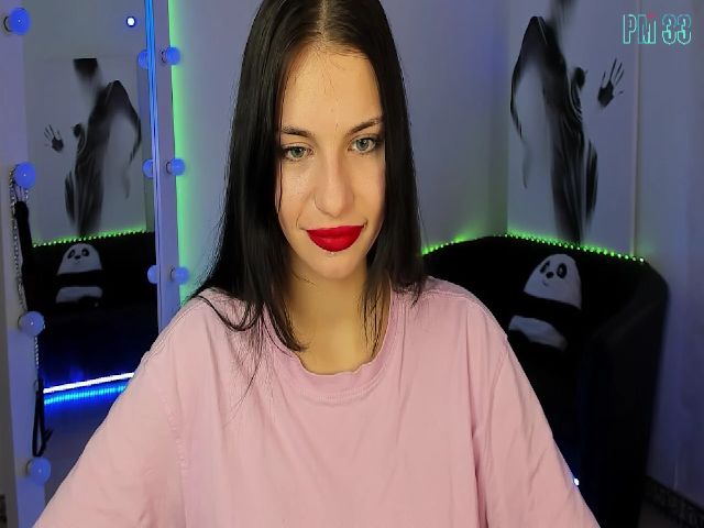 Live sex webcam photo for Miss_Joy_ #271548227