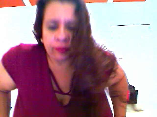 Live sex webcam photo for LatinaBigAss4 #271554595