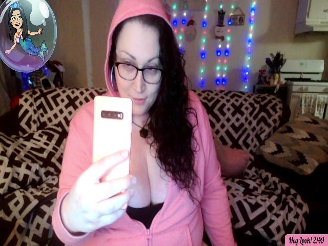 Live sex webcam photo for ASirenMercury #271546136