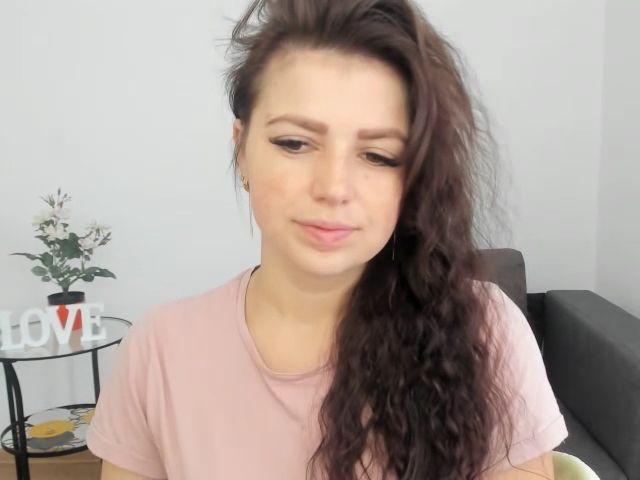 Live sex webcam photo for Drive_Monika #271548251