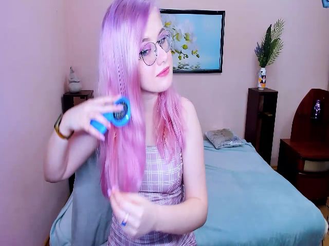 Live sex webcam photo for FlorenceAir #271548925