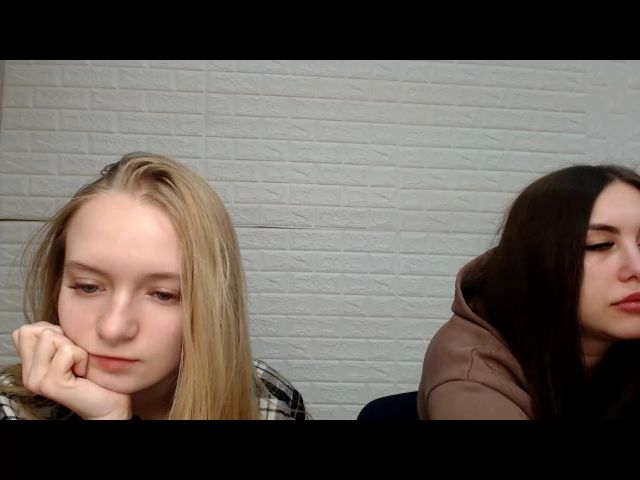 Live sex webcam photo for BeautiAmber #271547719