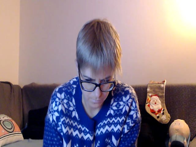 Live sex webcam photo for IamMiky #271554253