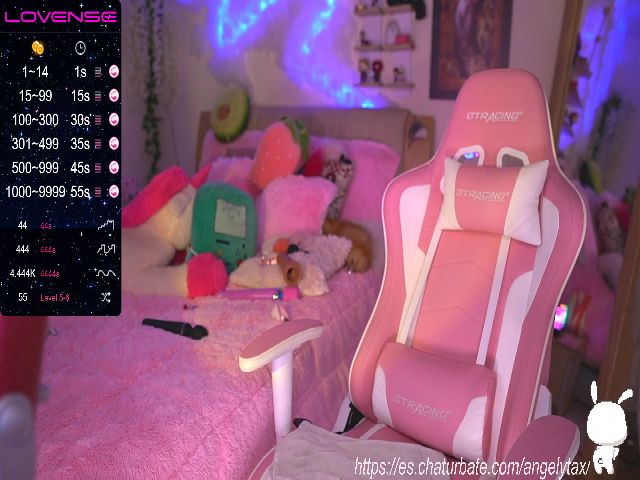 Live sex webcam photo for Angelytaxx #271546164