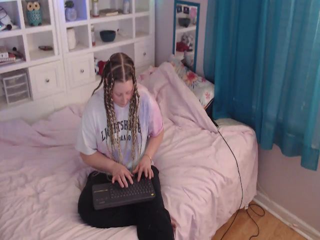 Live sex webcam photo for SweetNSouthrn #271549688