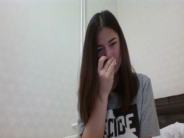 Live sex webcam photo for leisanaqwerty #271554561