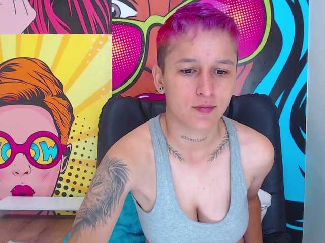 Live sex webcam photo for TamaraRyan #271550160