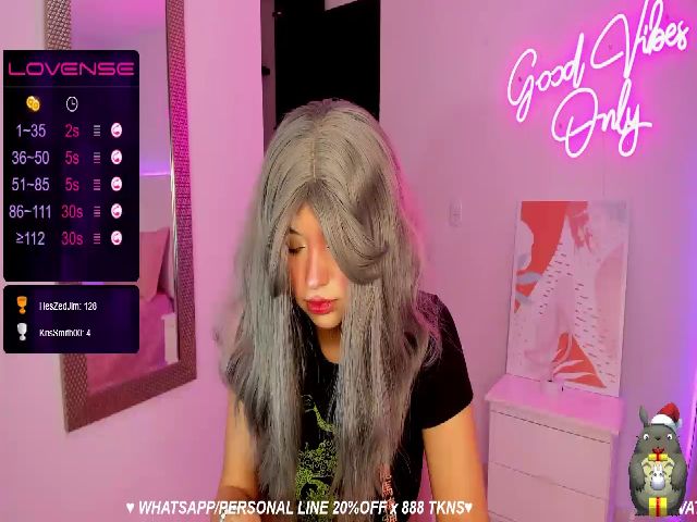 Live sex webcam photo for Melaniemiler #271549025