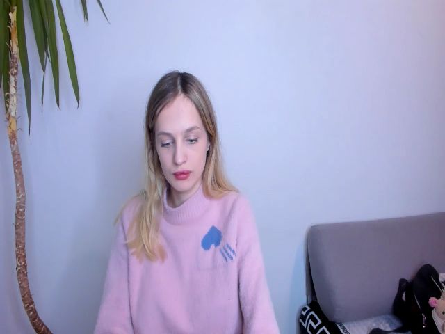 Live sex webcam photo for Lola_vi #271551941