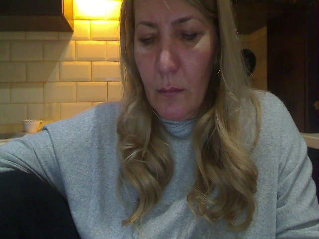Live sex webcam photo for HeyHeyGrey #271546198