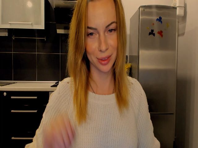 Live sex webcam photo for Lexie_Shore #271554175